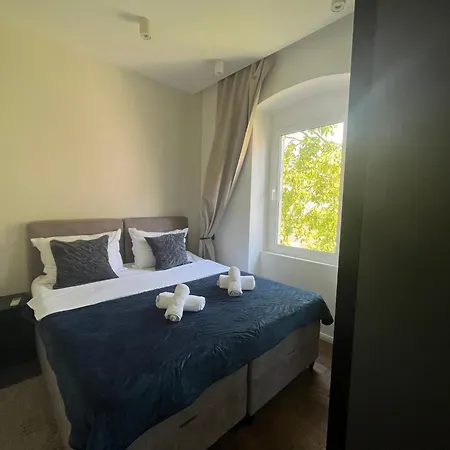 Jadabell 1 & 2 With Sea View רייקה
